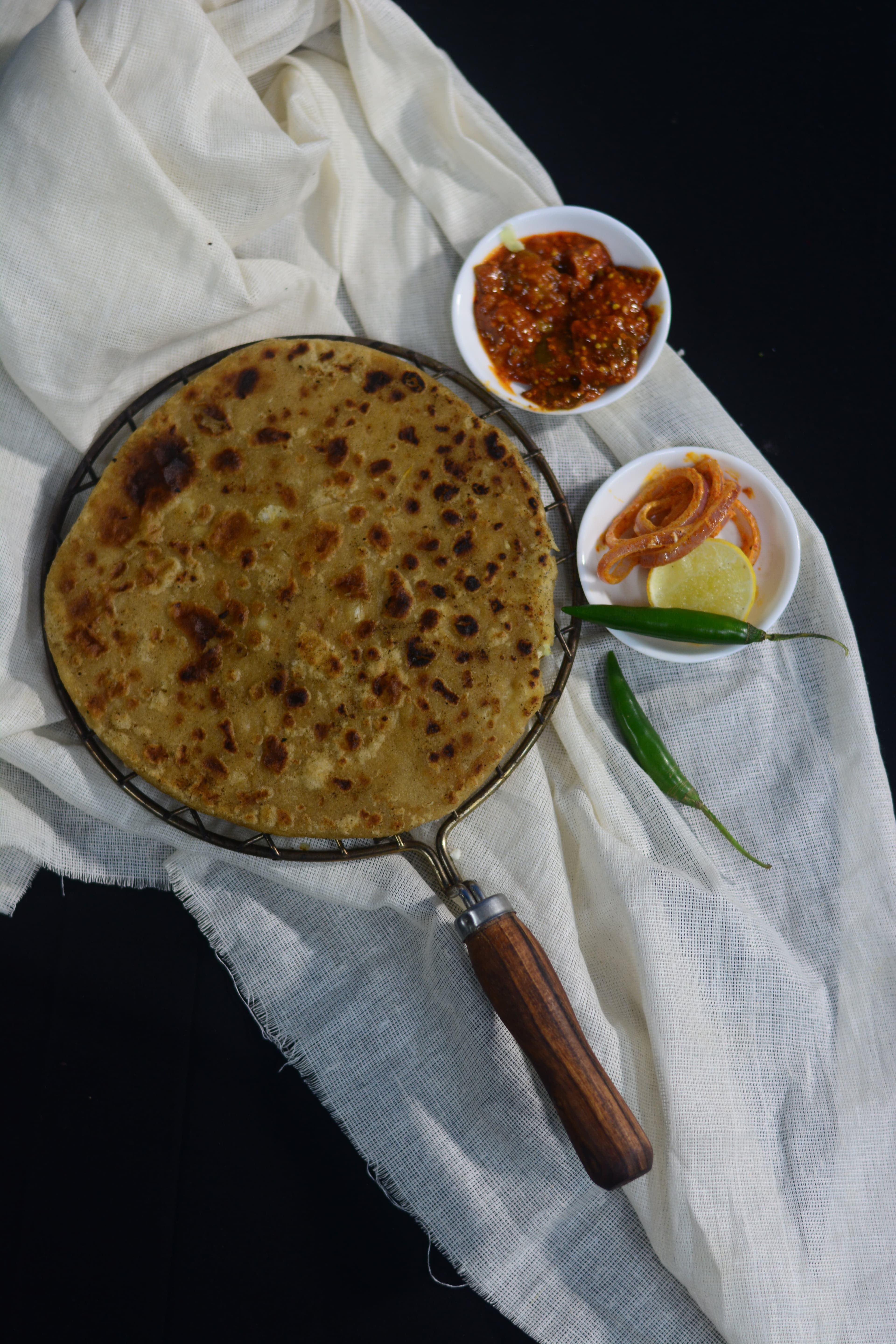 Dal Stuffed Sattu Parantha