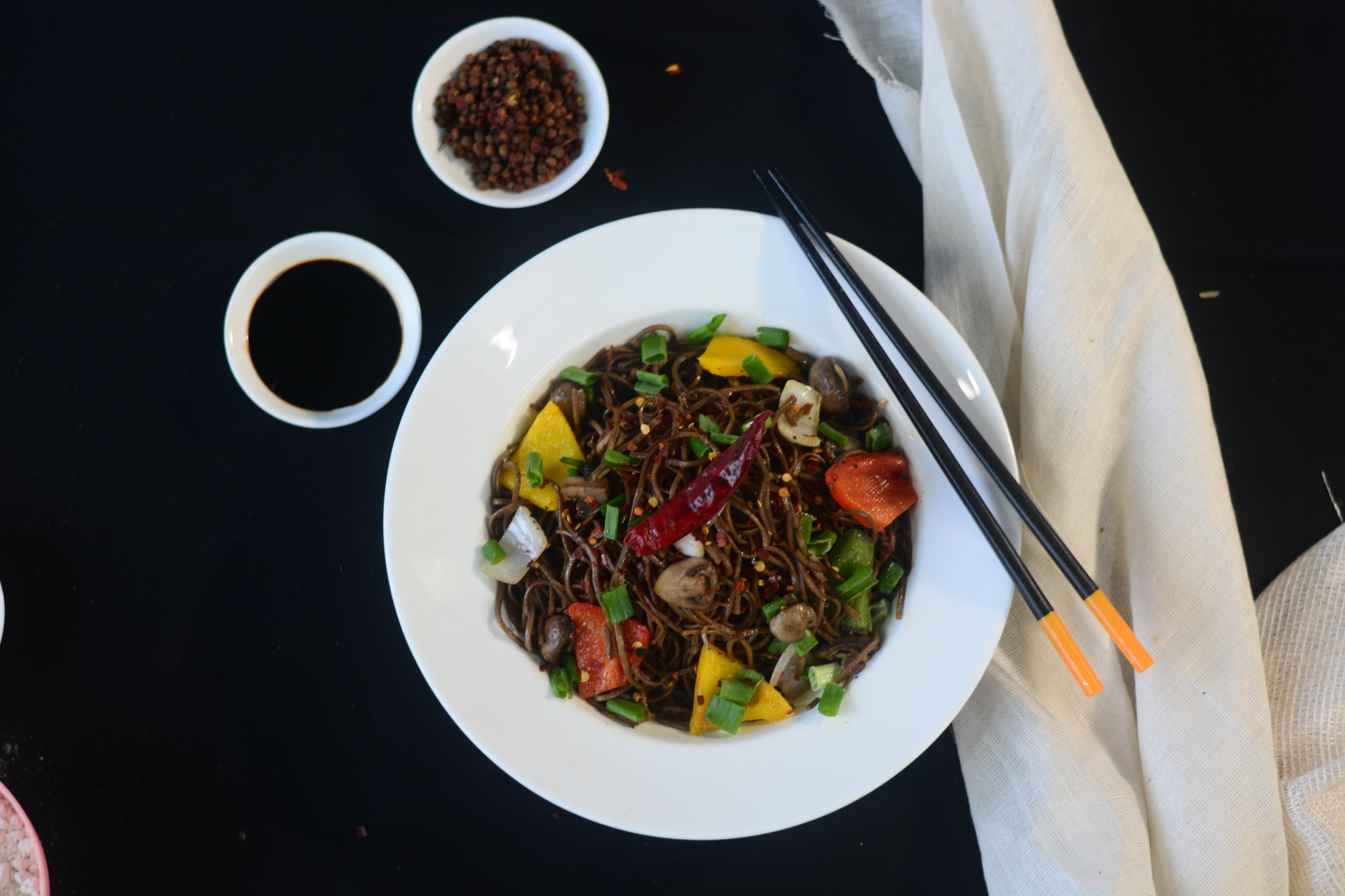 Fiery Schezwan Buckwheat Noodles (Mushroom)
