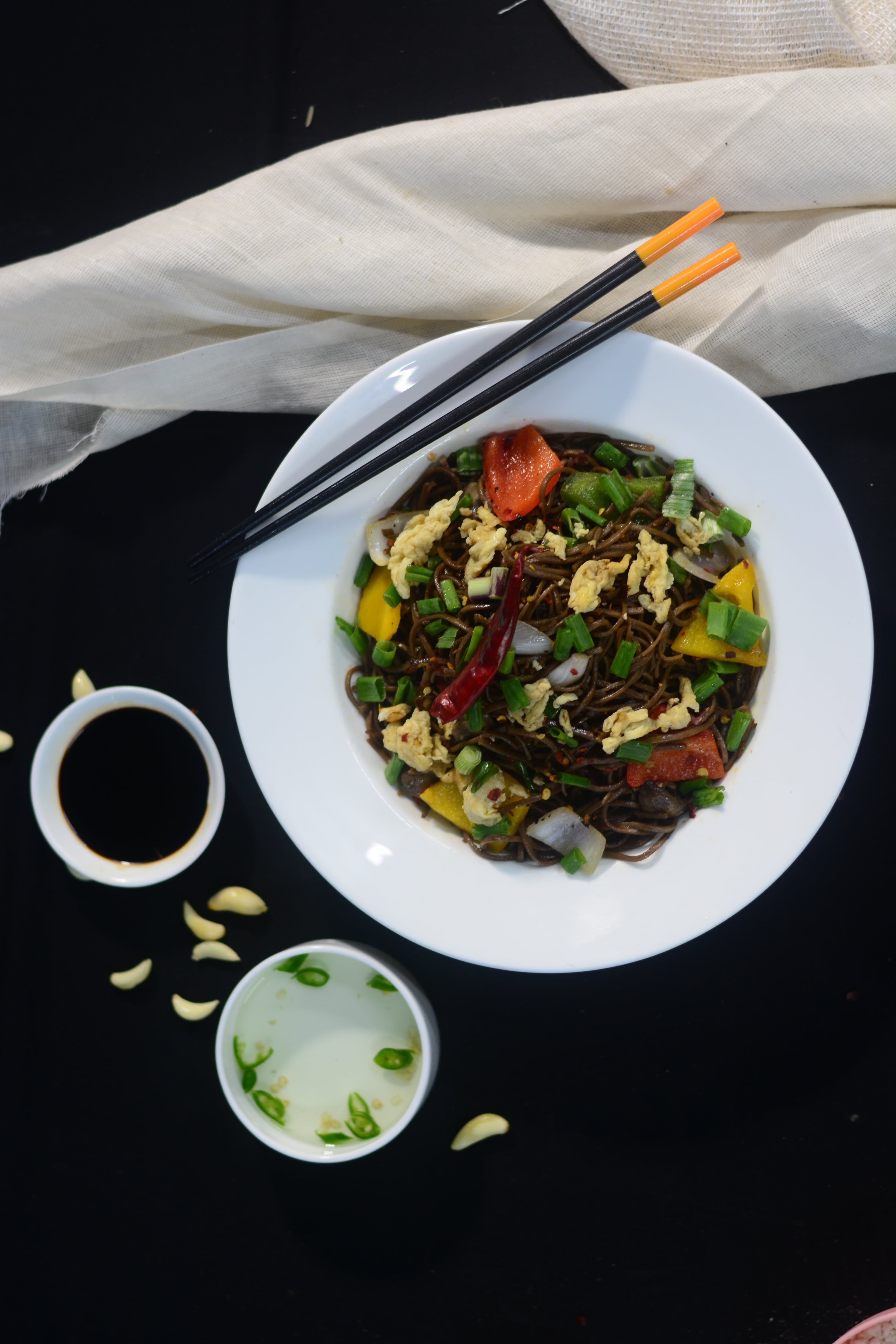 Spicy Vitality Buckwheat Noodles (Egg)